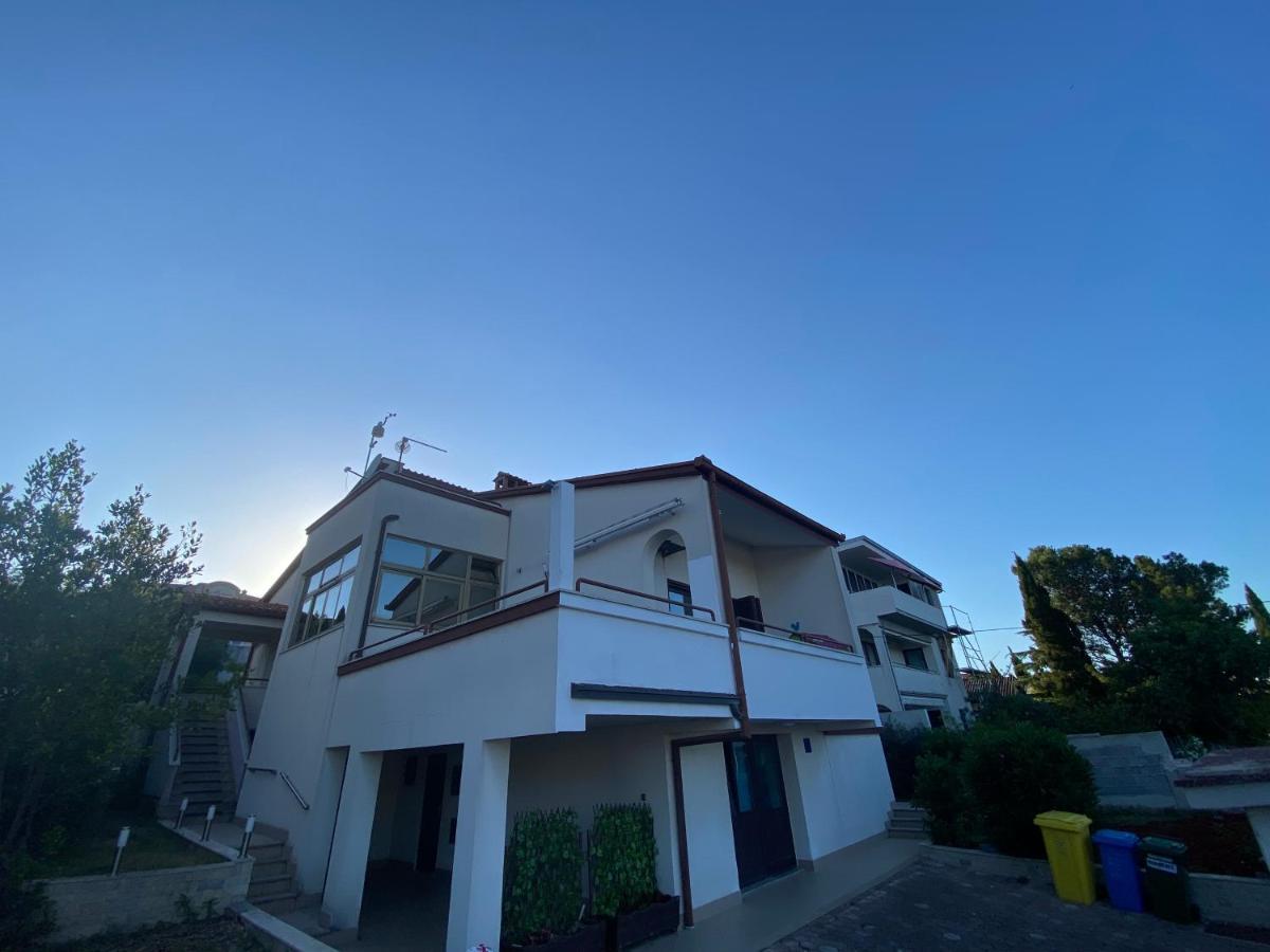Cukon Holiday Home Премантура Экстерьер фото